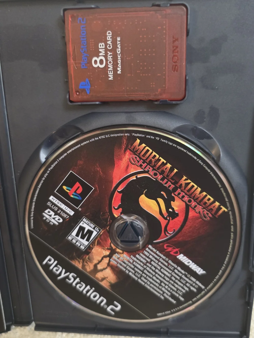 Sony Mortal Kombat: Shaolin Monks - Black/Red Game Case